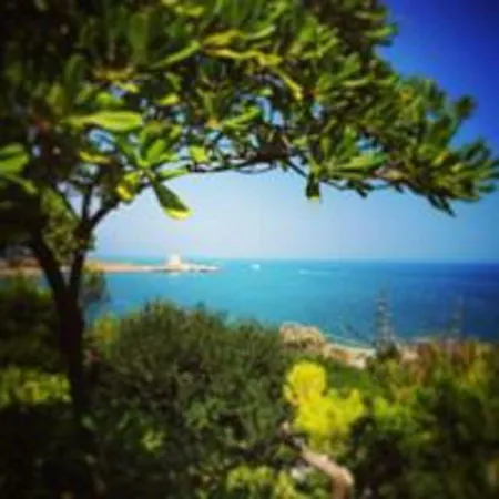 بيت ضيافة De Nittis' 3*